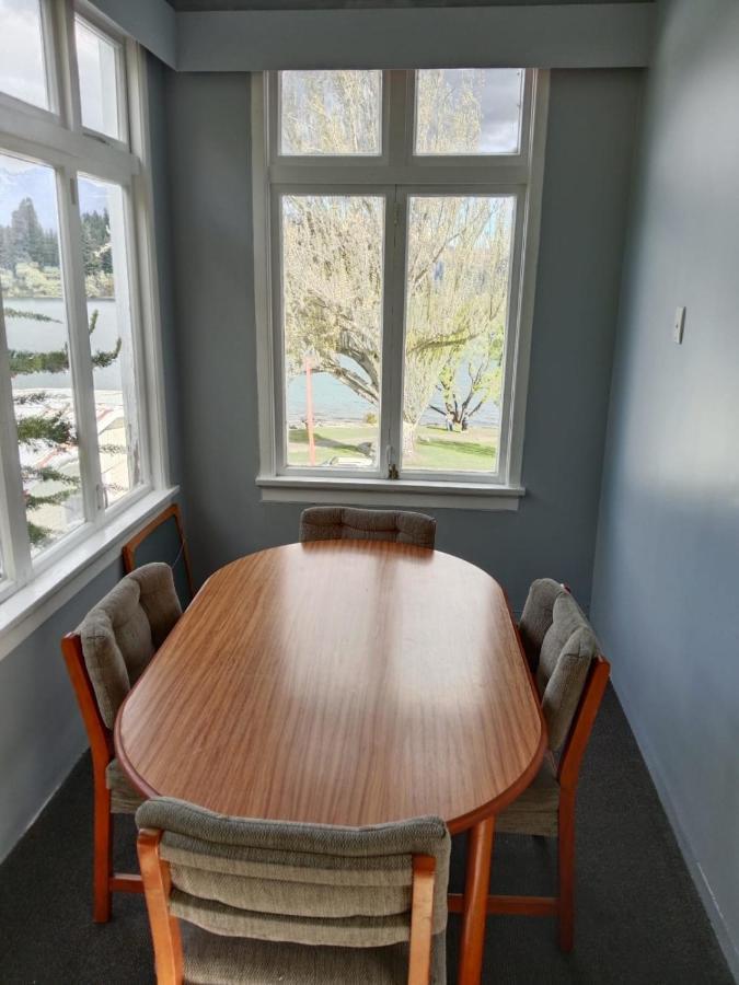 Lakeside Backpackers Queenstown Exterior foto